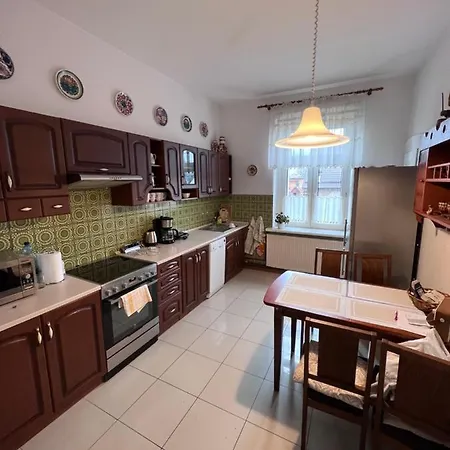 Almar Cieplice-zdroj