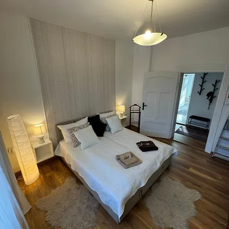 Appartement Almar Przy Termach Cieplickich I Parku Norweskim *