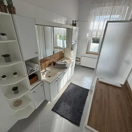 Almar Przy Termach Cieplickich I Parku Norweskim Appartement Jelenia Góra